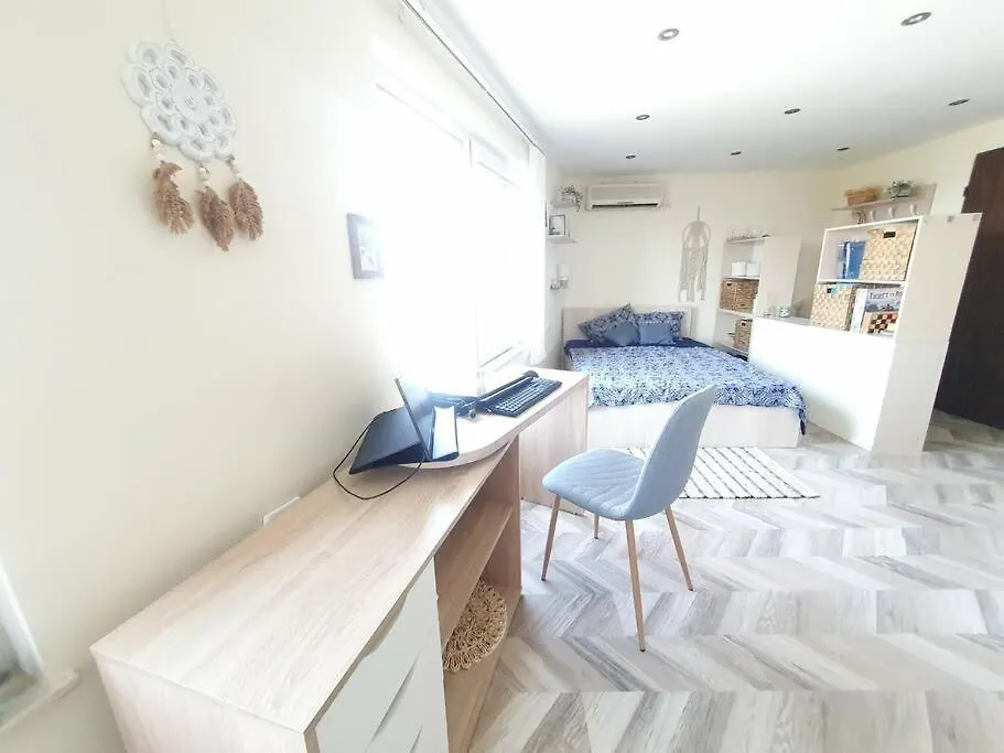 Lovely Open Space Apartment With Wonderful View Burgas Stad 0*,  Bulgarije