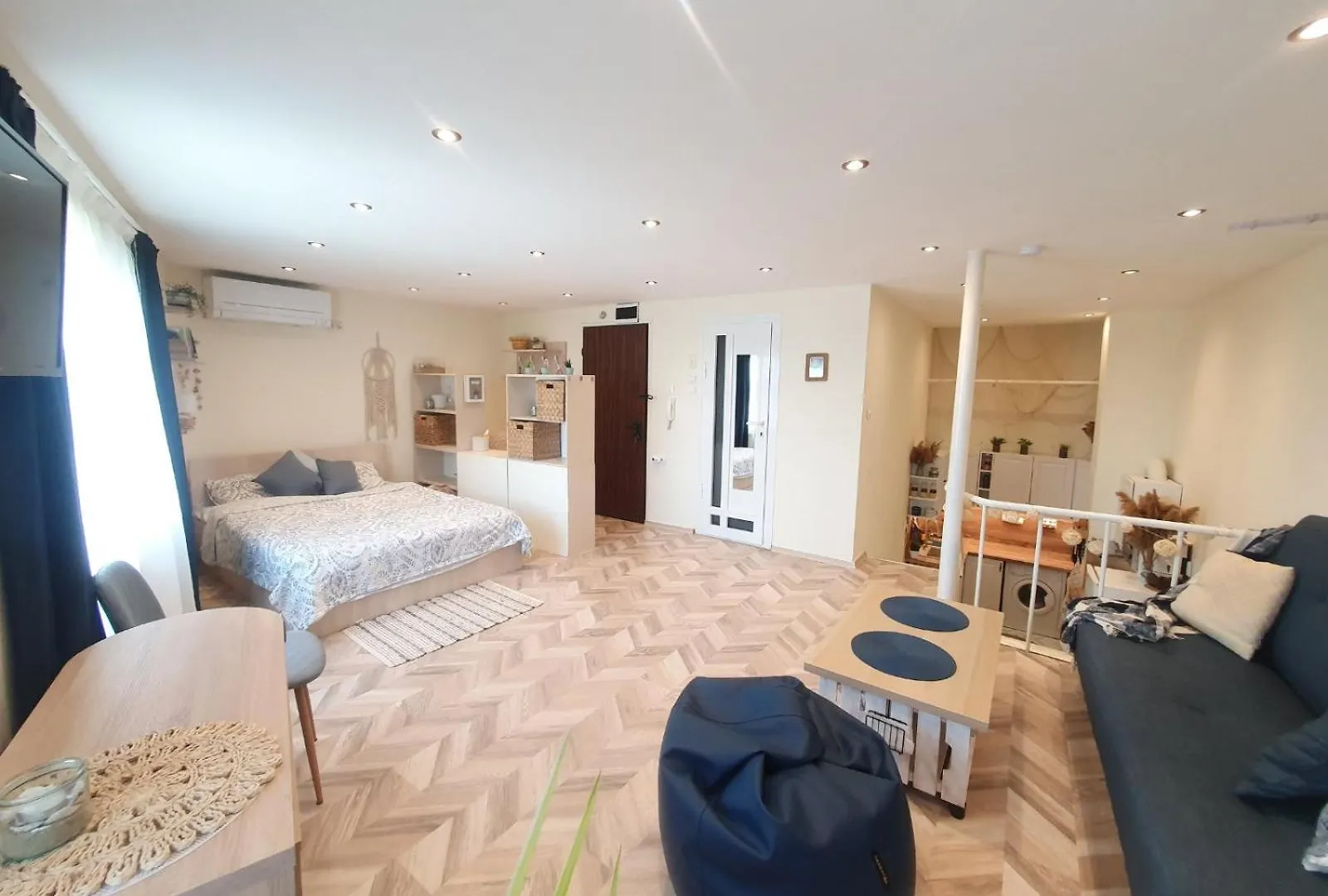 Lovely Open Space Apartment With Wonderful View Burgas Stad